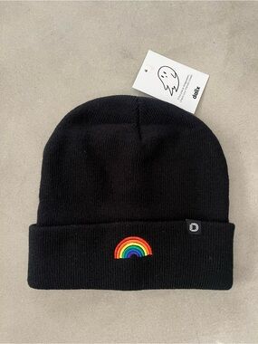 DALIX Embroidered Rainbow Beanie Cap NWT